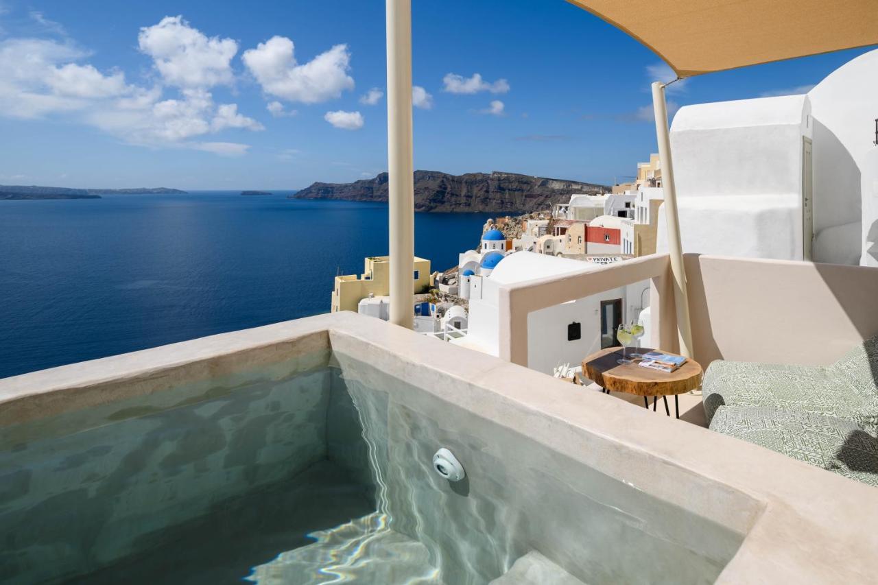 Gaia Suites Oia  Exterior photo